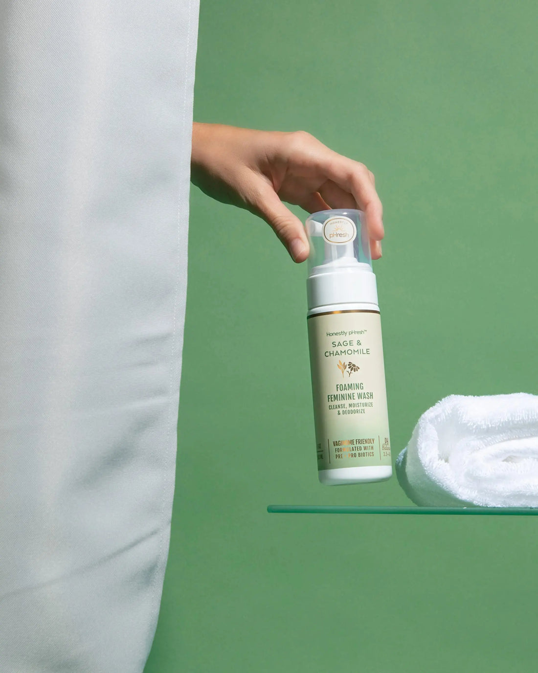 Honestly pHresh Natural Prebiotic & Probiotic Foaming Feminine Wash, pH Balanced with Essential Minerals Honestly pHresh uk supplements